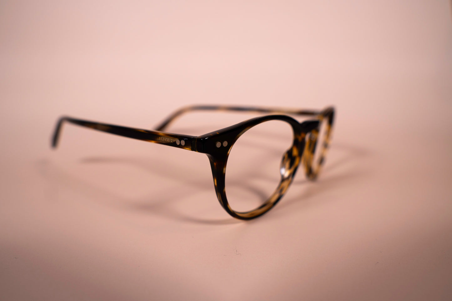 OLIVER PEOPLES | Riley R