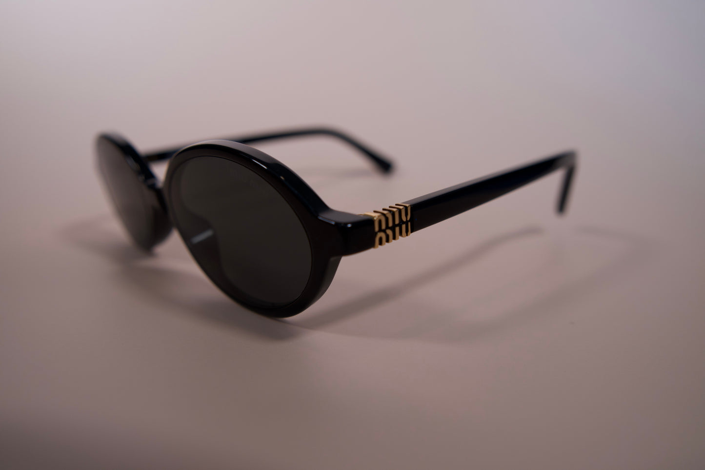 MIU MIU | 04ZS, Black Frame